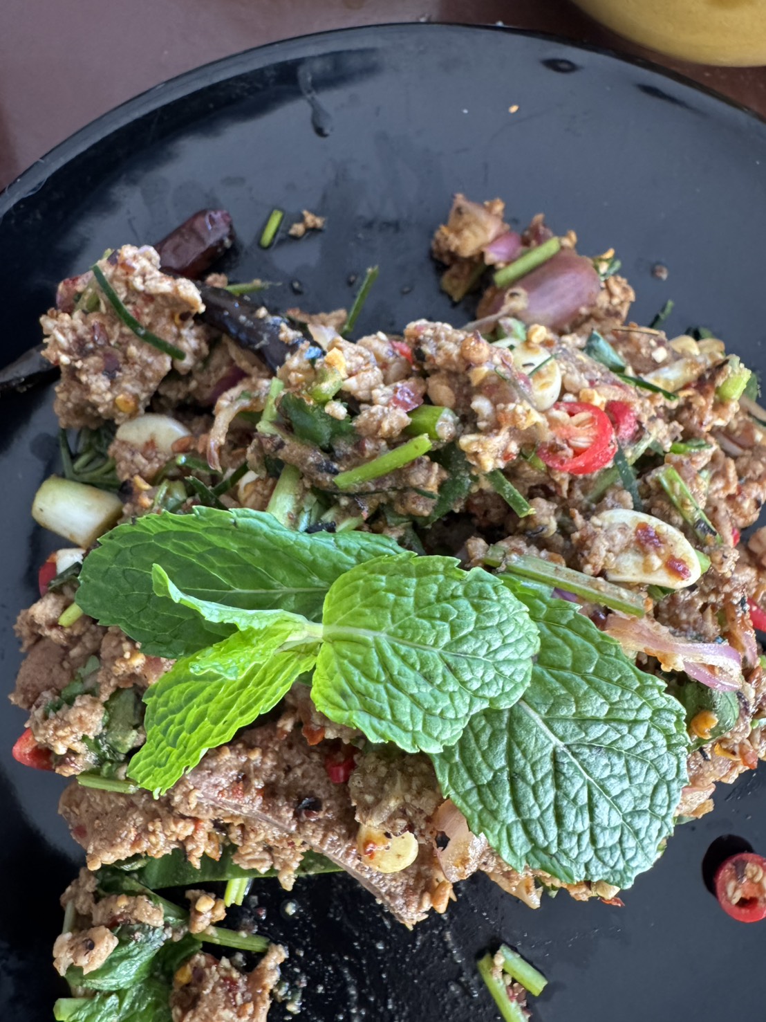 ก้อยหมูมะนาว