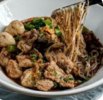 ก๋วยเตี๋ยวเรือชามใหญ่ เนื้อ