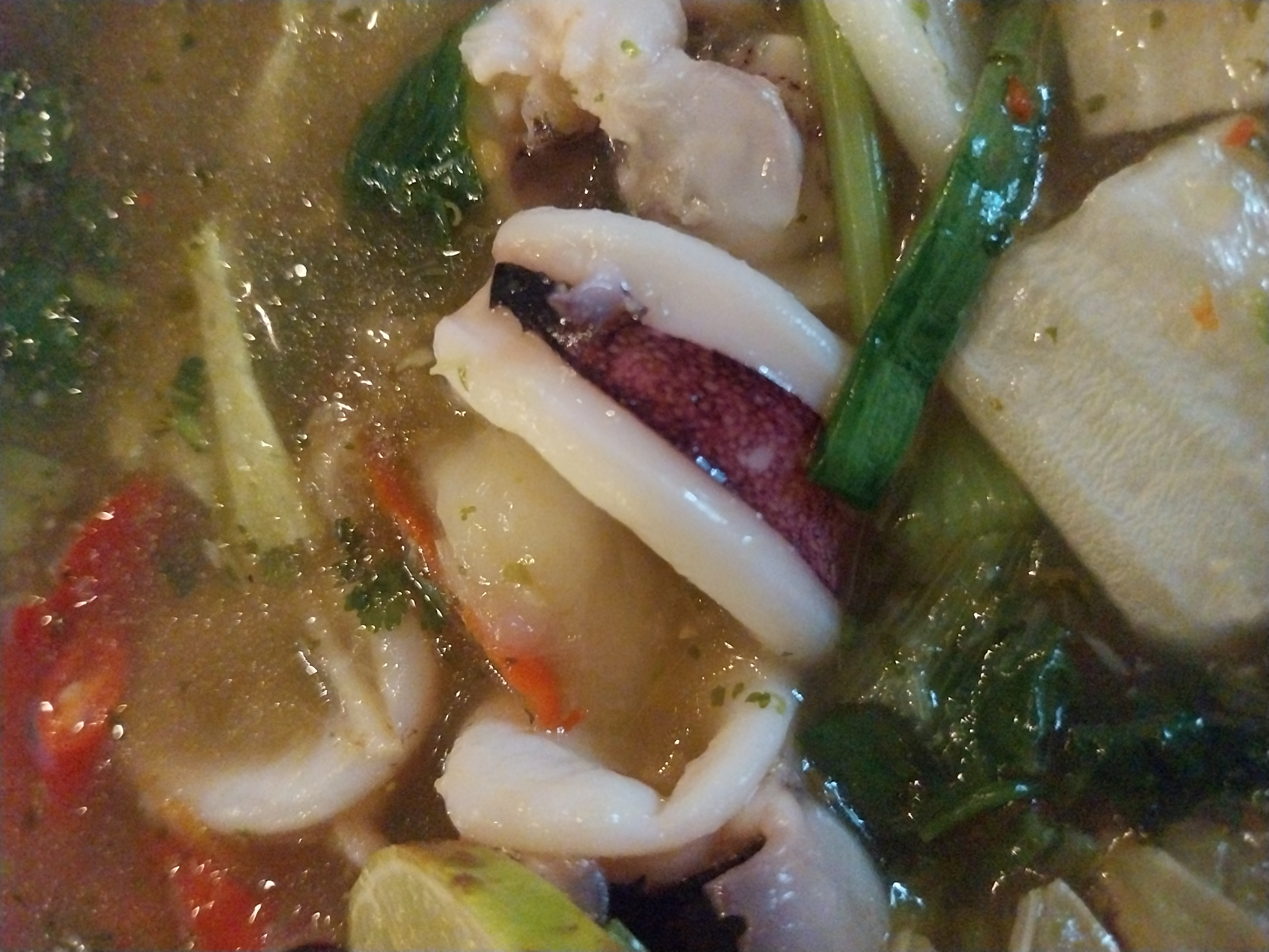 หมึกนึ่งมะนาวหม้อไฟ