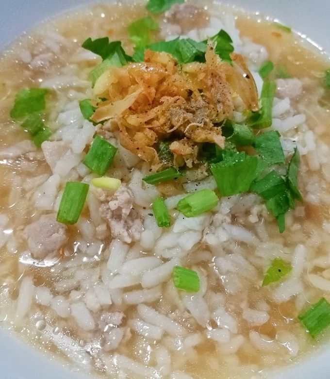 ข้าวต้มหมูสับ